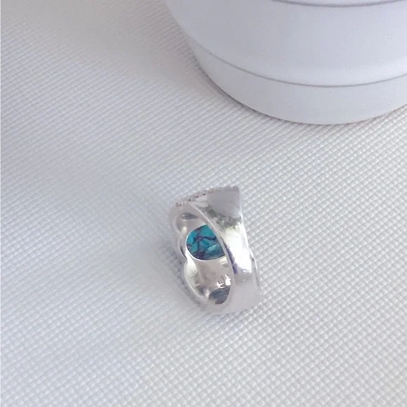 Michael Dawkins Turquoise and Silver Ring - Picture 4 of 8
